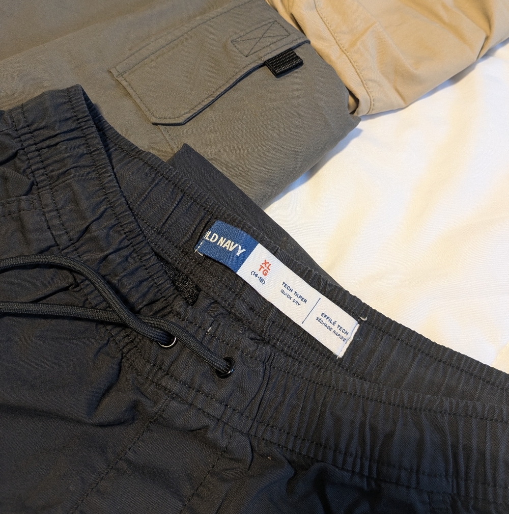 4 PAIRS OF Old Navy Boys waterproof built in tech pants - Picture 8 of 13